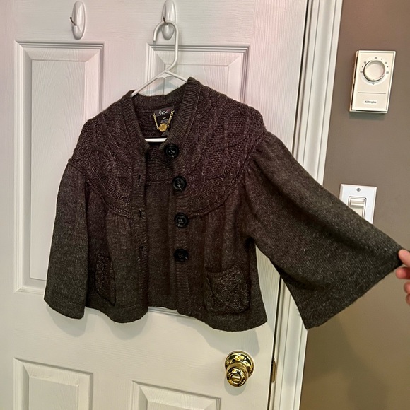 Dex Dark grey knit Short Cardigan - Picture 2 of 7